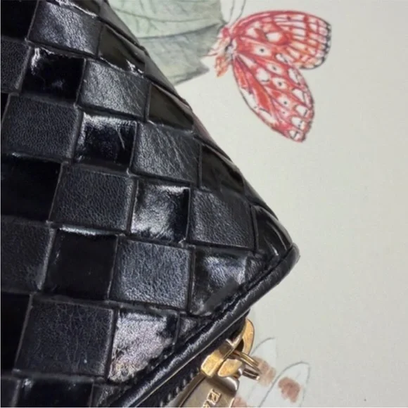 Vintage BALLY zip around lambskin, leather wallet - Picture 2 of 13